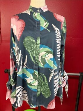 Women's Navy Floral Tie-Sleeve Blouse